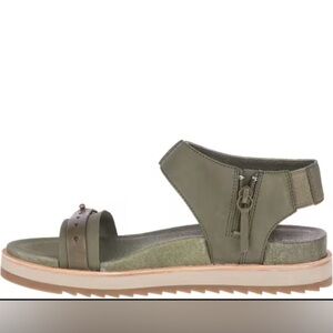 Merrell Women's Juno Olive/Green Mid Zip Sandals